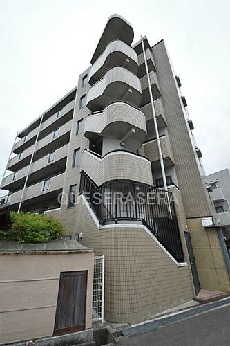 大阪府吹田市金田町 6階建 築22年3ヶ月