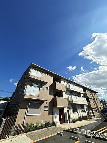 大阪府松原市東新町２丁目 3階建 築2年5ヶ月