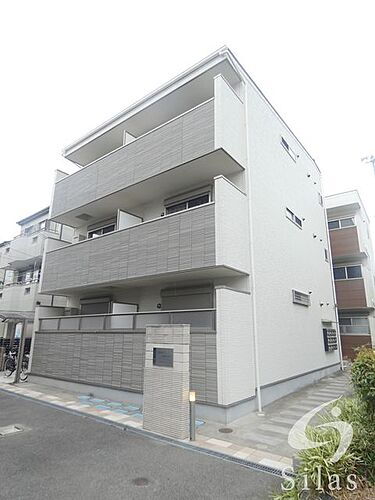 大阪府守口市橋波西之町３丁目 3階建 築8年4ヶ月
