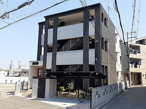 大阪府大阪市生野区勝山北１丁目 3階建 築3年10ヶ月