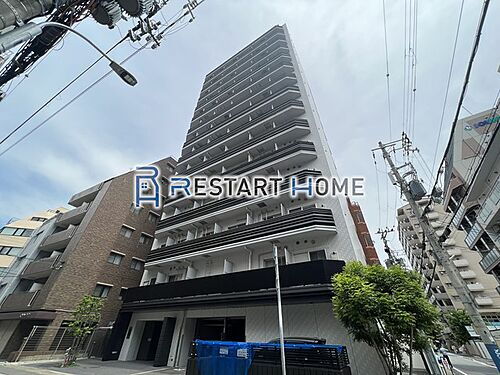 兵庫県神戸市中央区中町通４丁目 15階建