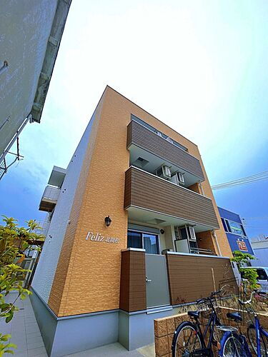 Ｆｅｌｉｚ北助松 3階建