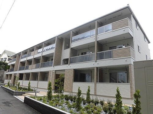 神奈川県大和市下鶴間 3階建 築4年10ヶ月