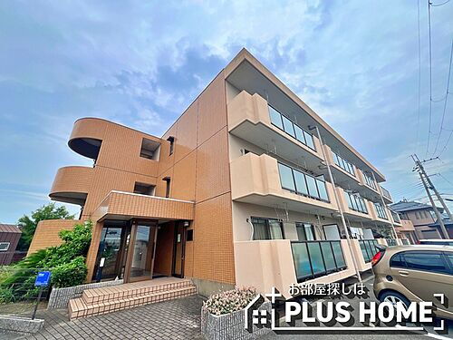 和歌山県和歌山市梶取 3階建 築32年6ヶ月
