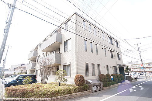 千葉県市川市塩焼５丁目 3階建 築22年5ヶ月