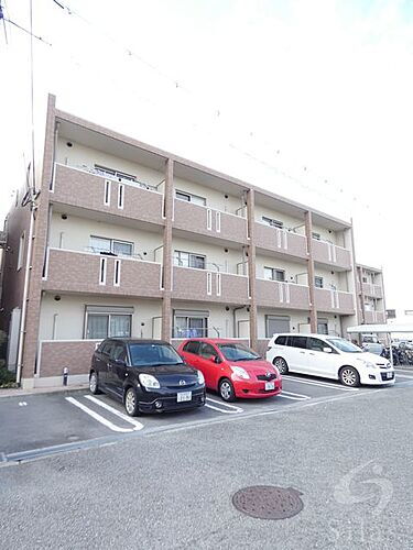 大阪府大阪市平野区長吉六反５丁目 3階建 築12年11ヶ月