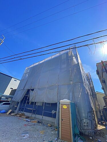大阪府泉佐野市大西１丁目 3階建