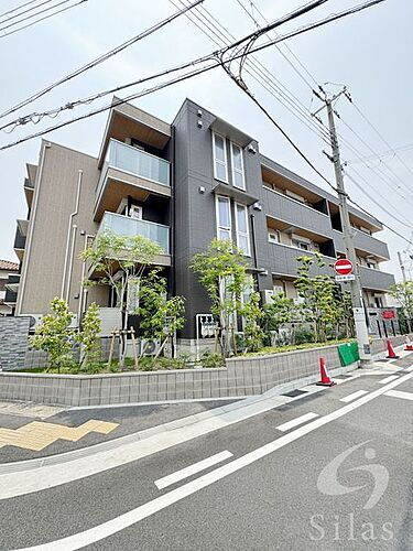 兵庫県西宮市甲子園三保町 3階建 築2年8ヶ月