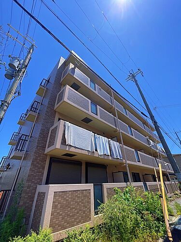 ウィズ・ユー八木 4階建