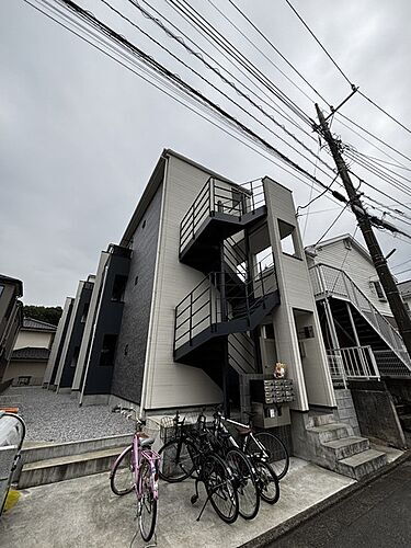 東京都八王子市堀之内３丁目 3階建 築3年4ヶ月