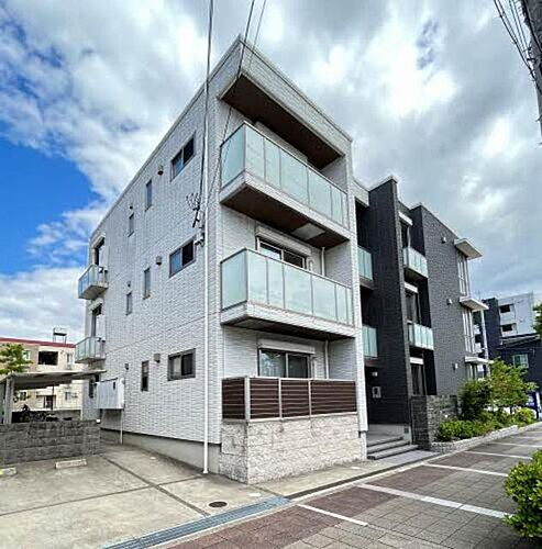 ｓｈａｍａｉｓｏｎ　西宮北口 3階建