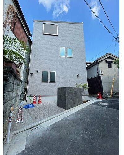 大阪府堺市堺区榎元町１丁 賃貸アパート