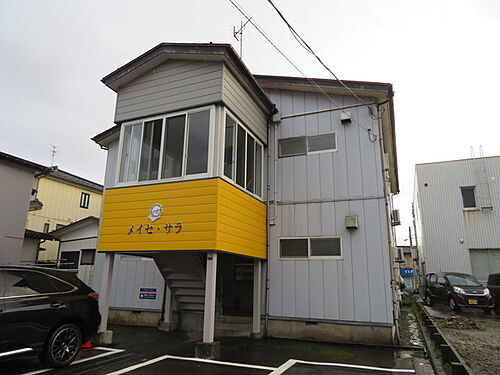 メイセ・サラ 2階建