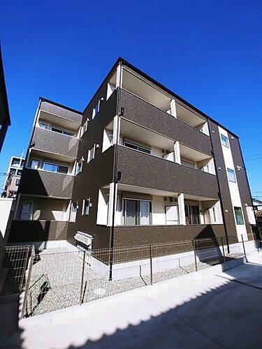 大阪府吹田市天道町 3階建 築4年