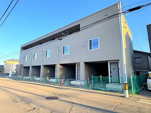 新潟県新潟市中央区鐙３丁目 賃貸マンション