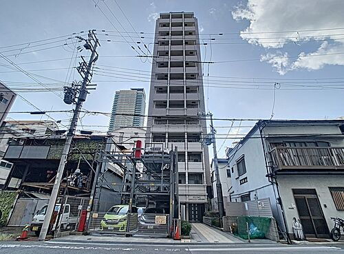 エスリード三宮旭通 14階建