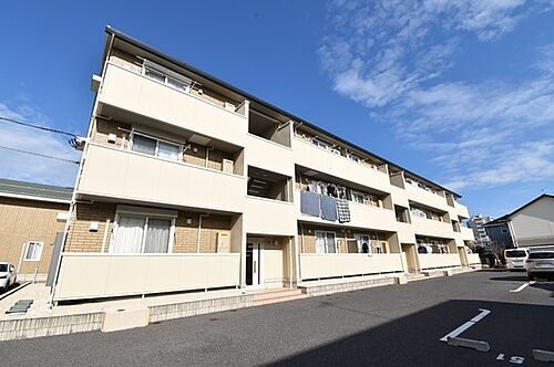 新潟県新潟市中央区近江３丁目 3階建 築6年4ヶ月