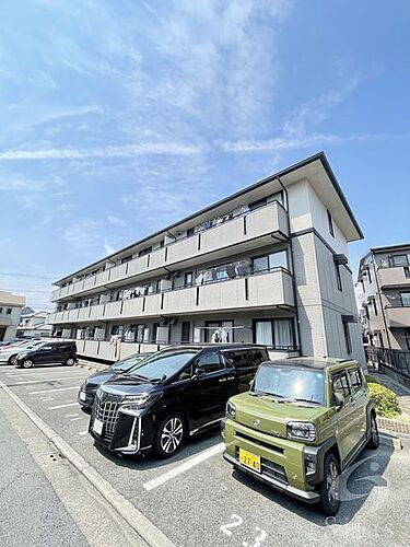 大阪府堺市北区黒土町 3階建