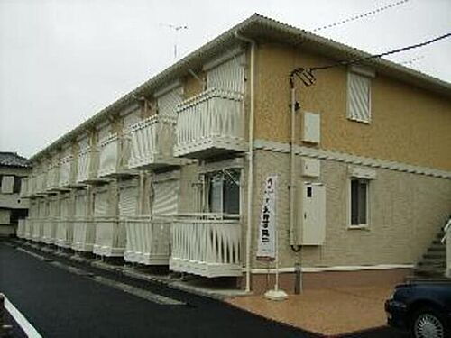 東京都八王子市犬目町 2階建
