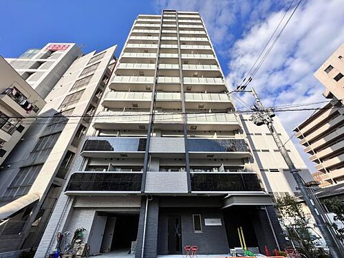 大阪府大阪市北区大淀中２丁目 14階建