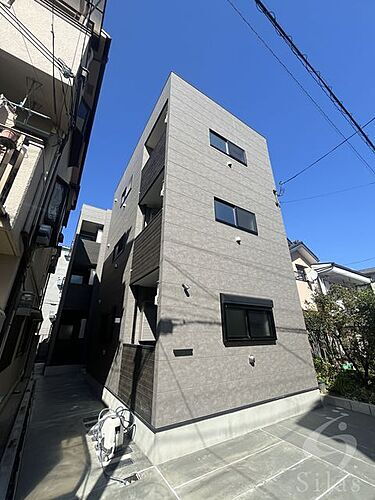 大阪府吹田市末広町 3階建 