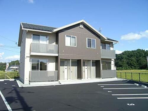 ルーラル山崎Ｃ 2階建