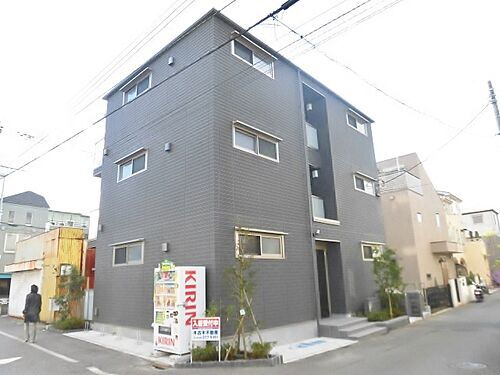 神奈川県大和市中央林間３丁目 3階建 築7年8ヶ月