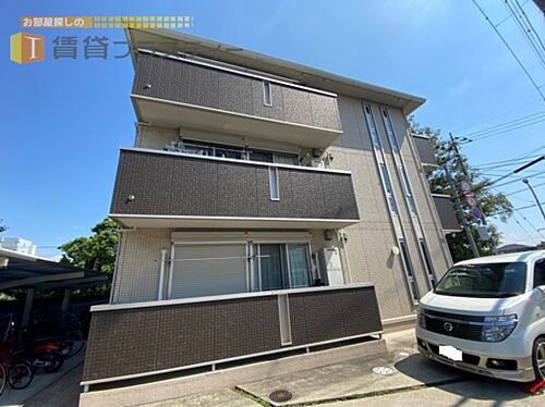 千葉県市川市菅野５丁目 3階建