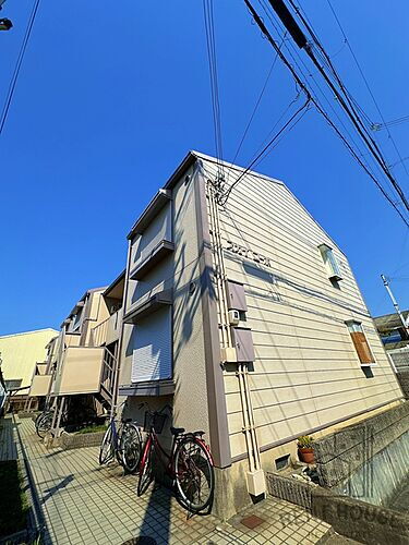 スカイコーポ 2階建