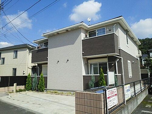 東京都日野市西平山５丁目 2階建