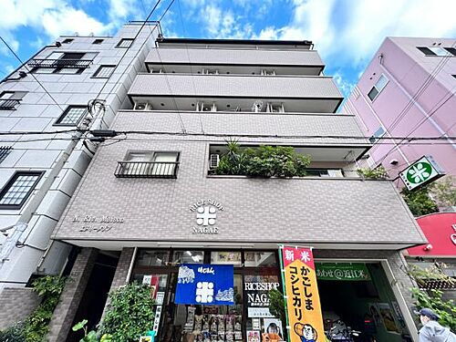 大阪府大阪市西区千代崎２丁目 5階建 築28年9ヶ月