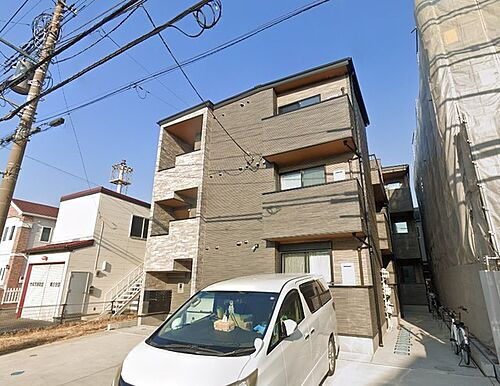 神奈川県大和市南林間３丁目 3階建