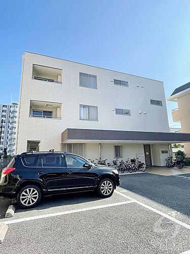 兵庫県西宮市小松西町１丁目 3階建 築13年11ヶ月