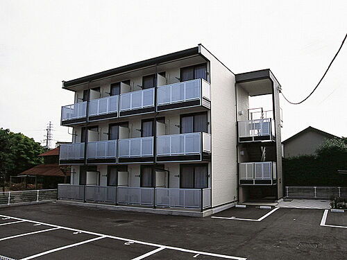 神奈川県相模原市南区下溝 3階建 築18年2ヶ月