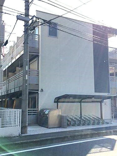 神奈川県横浜市旭区東希望が丘 3階建 築8年3ヶ月