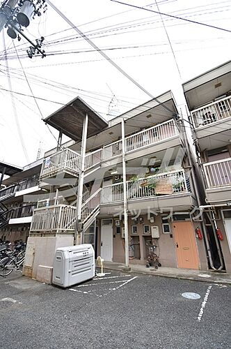 大阪府大阪市旭区新森７丁目 3階建 築52年8ヶ月