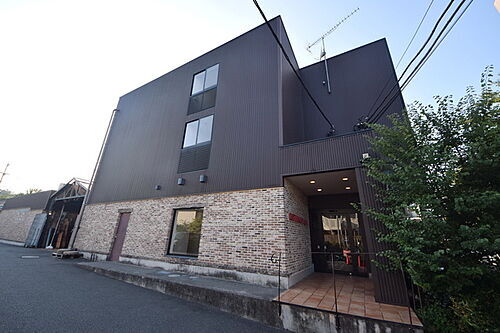 東京都八王子市松木 3階建 築14年