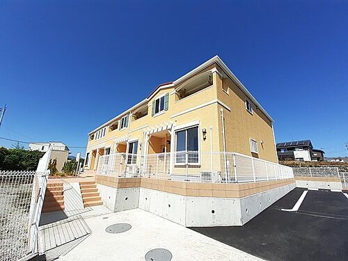静岡県富士宮市大岩 2階建