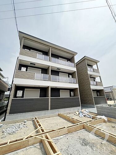 大阪府八尾市恩智北町１丁目 3階建 築3年4ヶ月