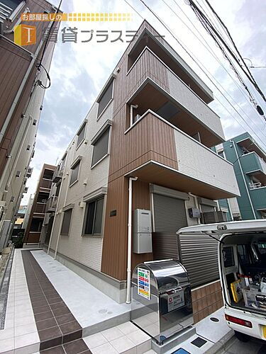 東京都江戸川区瑞江１丁目 3階建