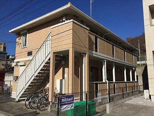 東京都町田市小山ヶ丘４丁目 2階建