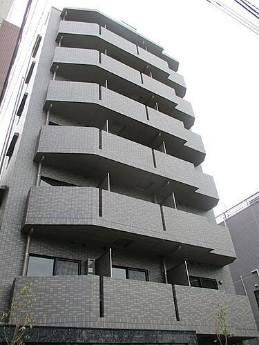 ルーブル白金高輪参番館 8階建