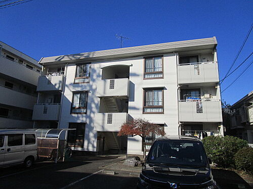 神奈川県大和市中央林間２丁目 3階建 築35年4ヶ月
