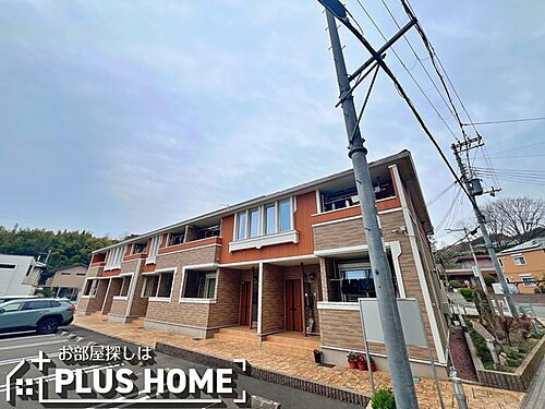 エスカーザ　テラウチ 2階建