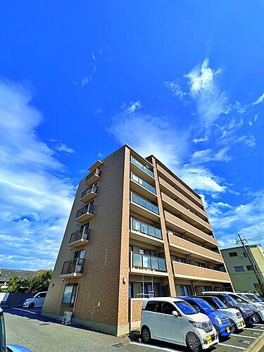 大阪府岸和田市春木本町 賃貸マンション