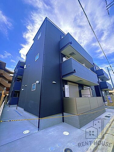 大阪府高石市西取石１丁目 3階建 築1年未満