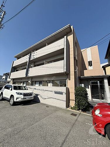 大阪府堺市北区東三国ヶ丘町５丁 3階建 築15年11ヶ月