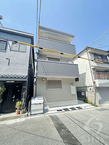 大阪府大阪市住之江区東加賀屋３丁目 3階建