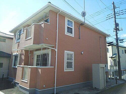 神奈川県伊勢原市岡崎 2階建 築15年8ヶ月
