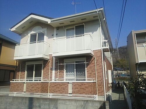 神奈川県伊勢原市大住台１丁目 2階建 築19年10ヶ月